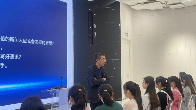 直播代运营：揭秘合作流程与费用构成